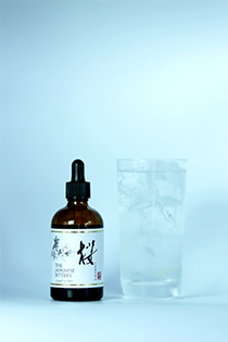 sakura gin and tonic